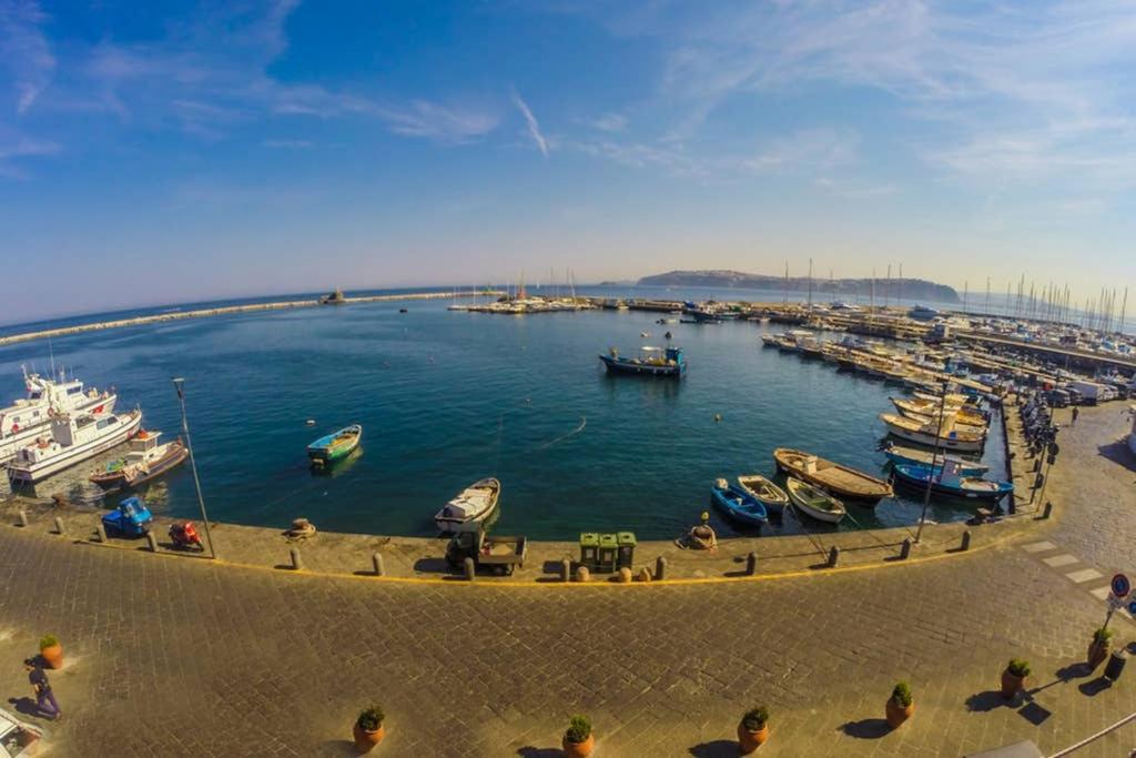 L Angolo Segreto Di Giovanni Il Pescatore Procida Exteriér fotografie